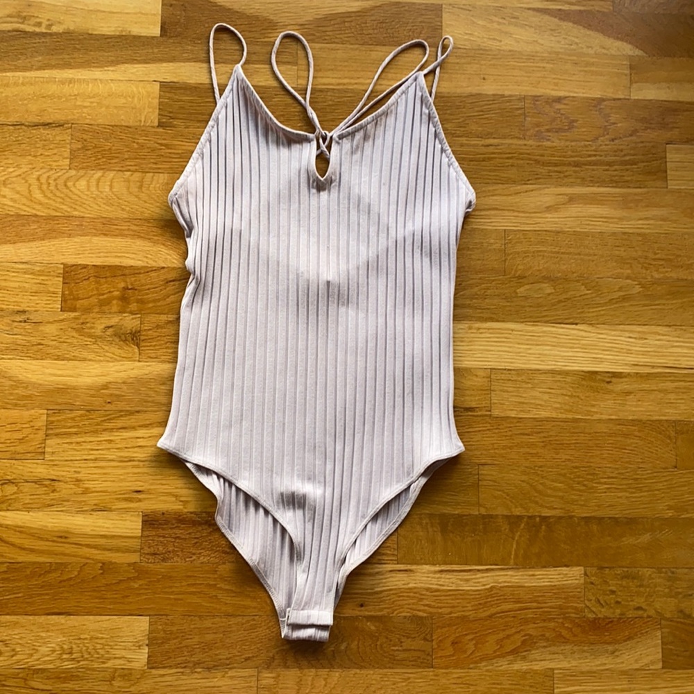 Women’s Blush Pink Bodysuit. Size Large. PacSun.